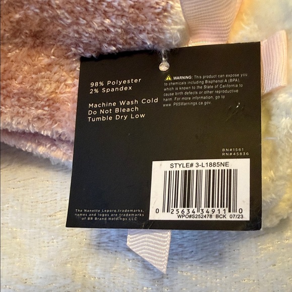 NWT Nanette Lepore 3pk Fuzzy Slipper Socks - Picture 4 of 4